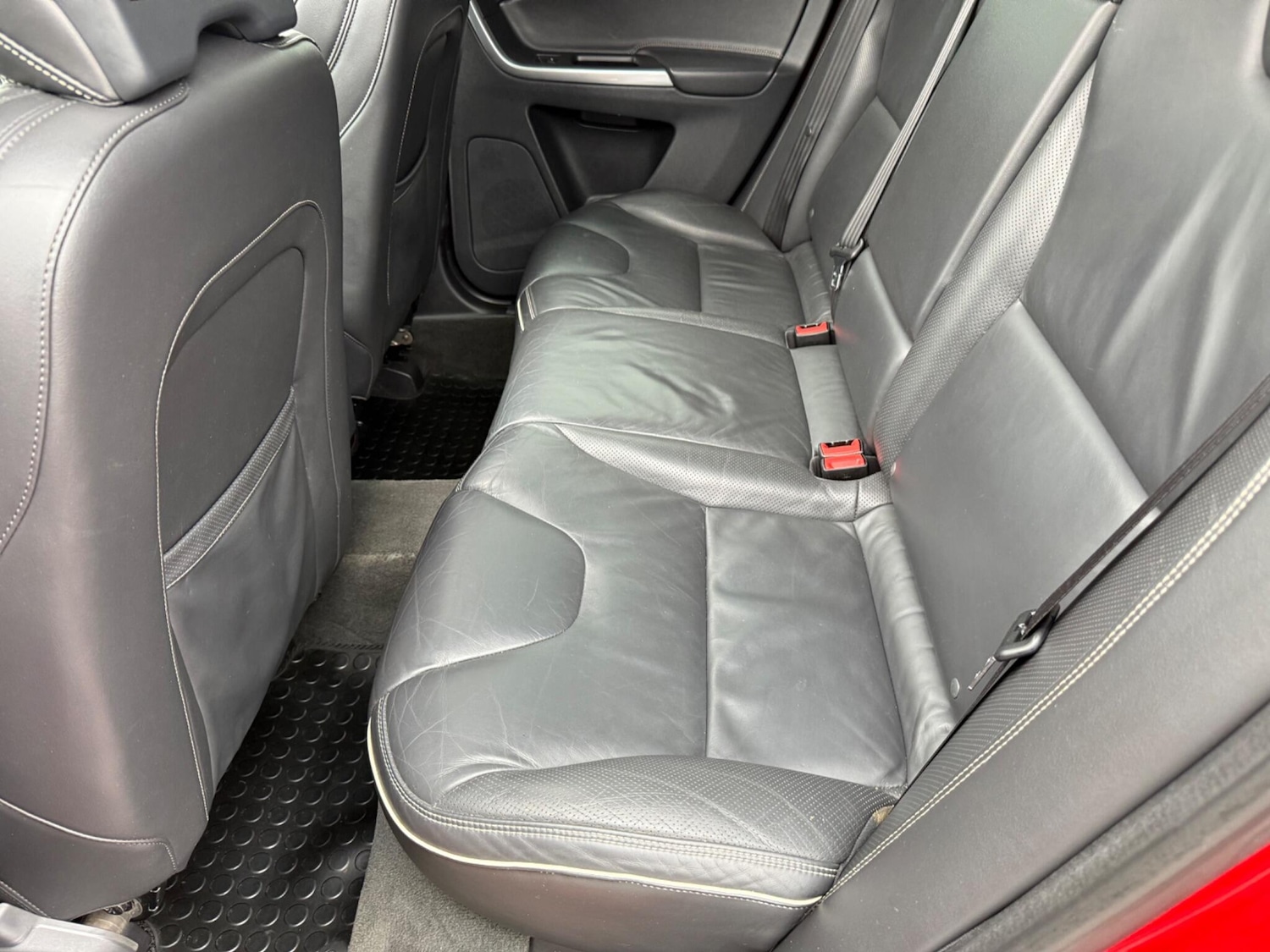 Used Volvo XC60 2014 for sale - 76608129: Photo 29