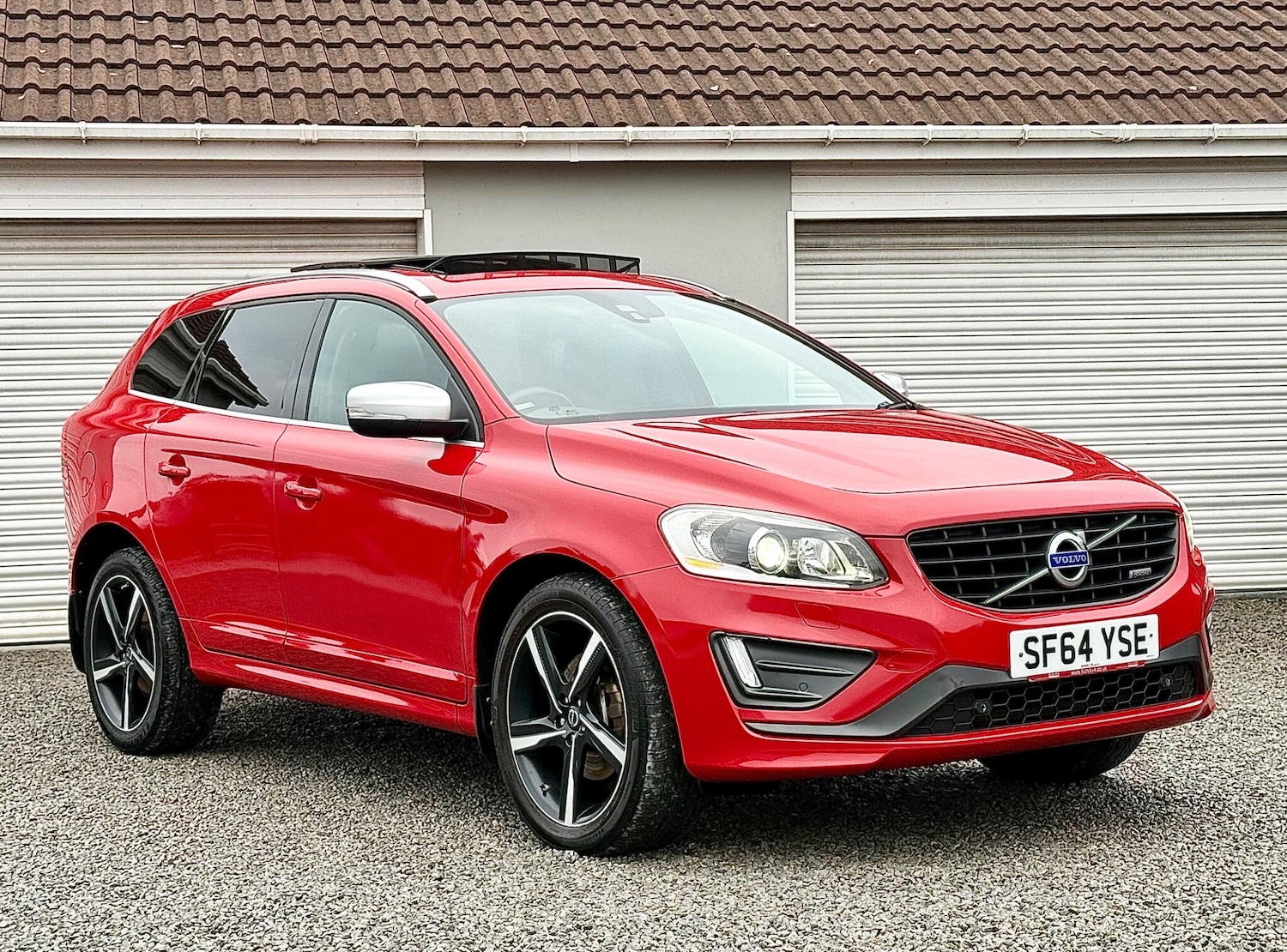 Used Volvo XC60 2014 for sale - 76608129: Photo 4