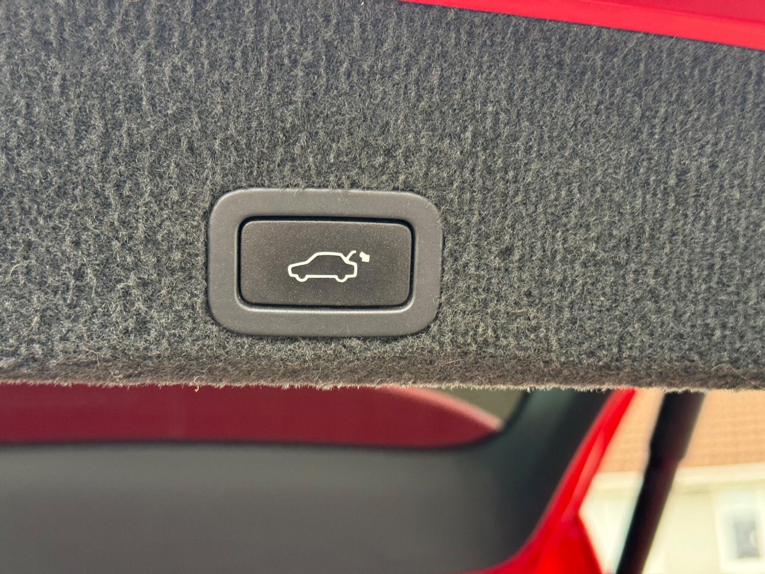 Used Volvo XC60 2014 for sale - 76608129: Photo 40