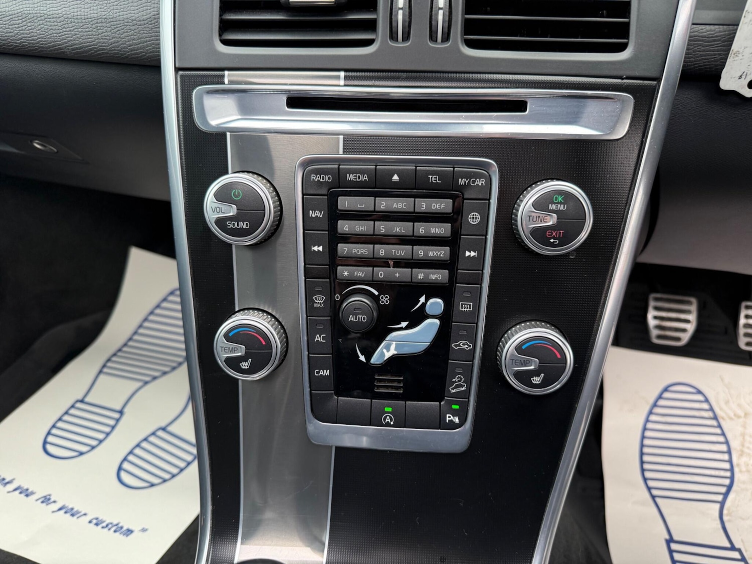 Used Volvo XC60 2014 for sale - 76608129: Photo 46