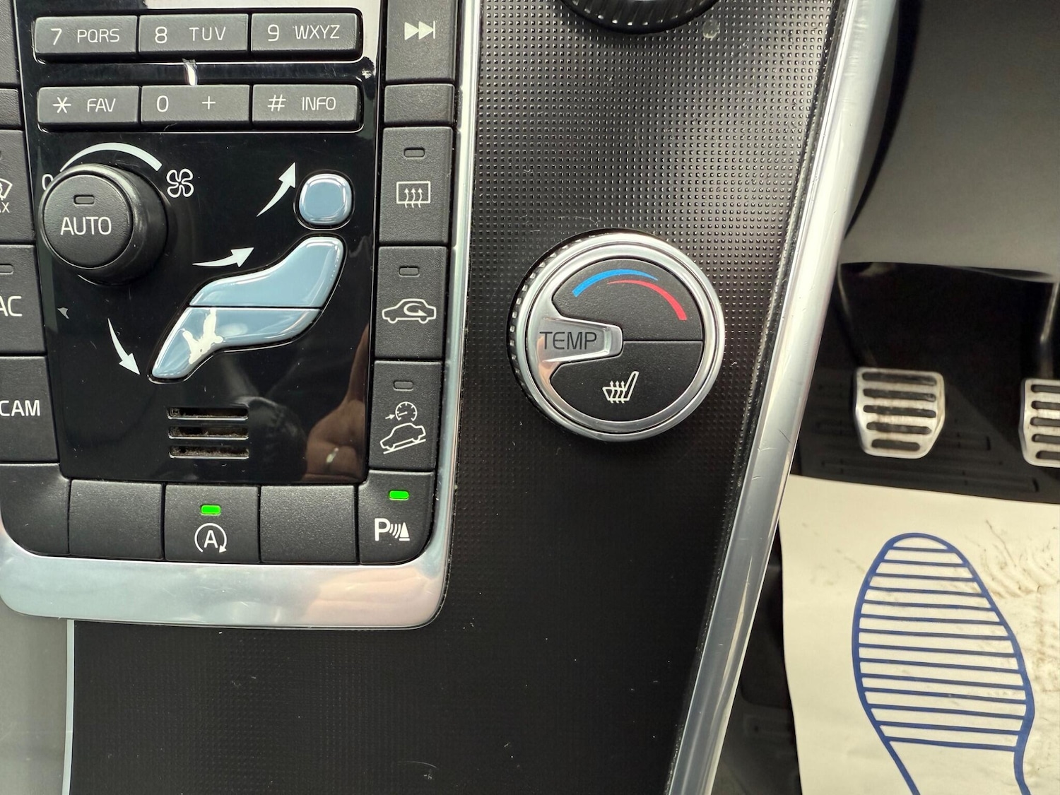 Used Volvo XC60 2014 for sale - 76608129: Photo 47