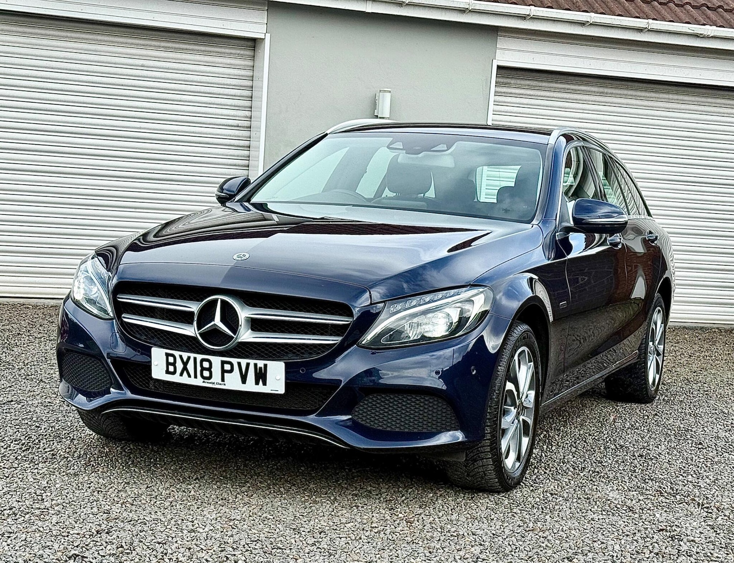 Used Mercedes-Benz C Class 2018 for sale - 76607964: Photo 11