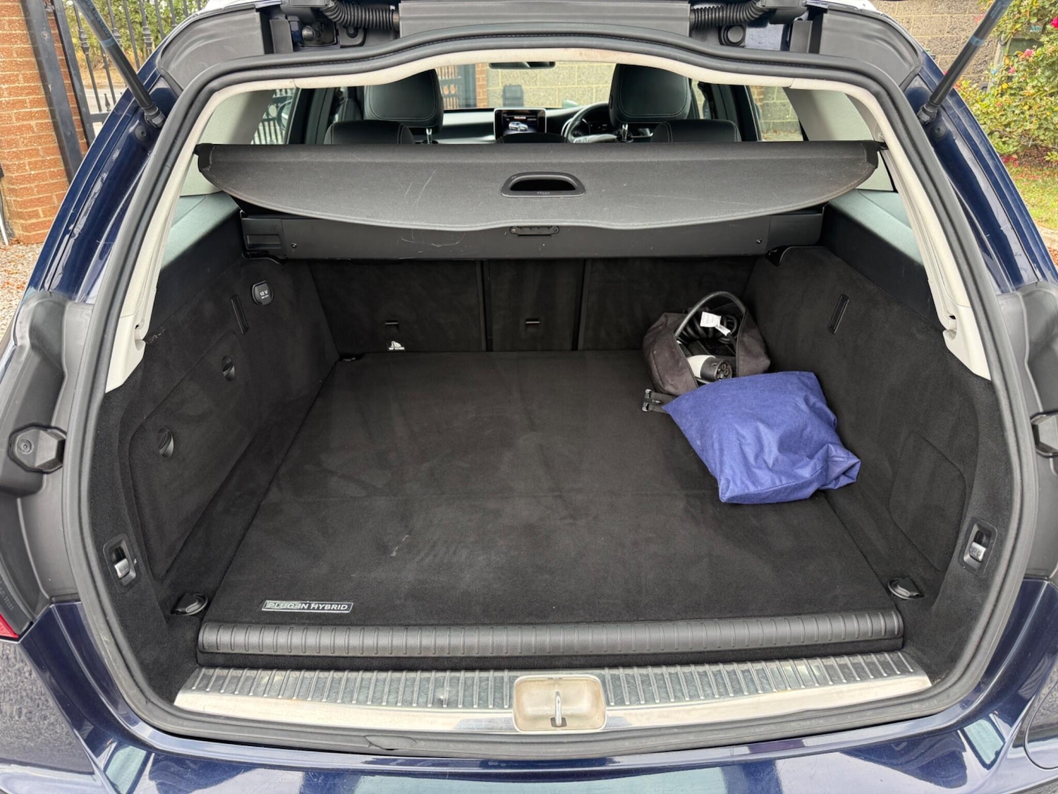 Used Mercedes-Benz C Class 2018 for sale - 76607964: Photo 34