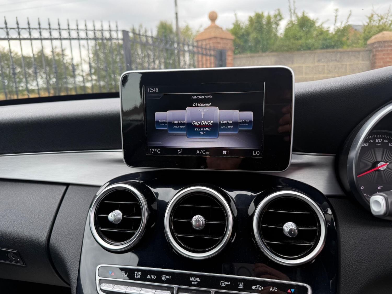 Used Mercedes-Benz C Class 2018 for sale - 76607964: Photo 38