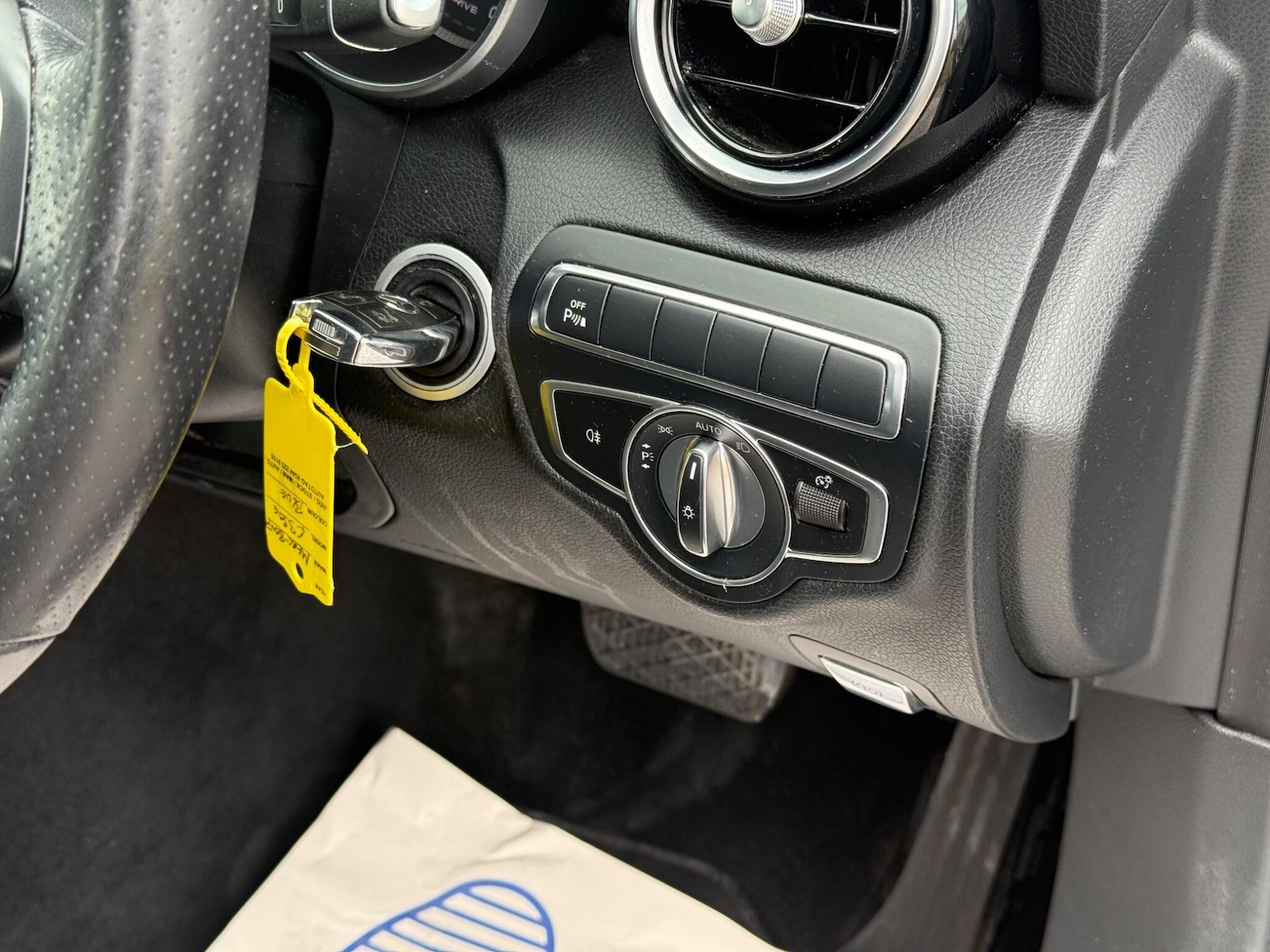 Used Mercedes-Benz C Class 2018 for sale - 76607964: Photo 44