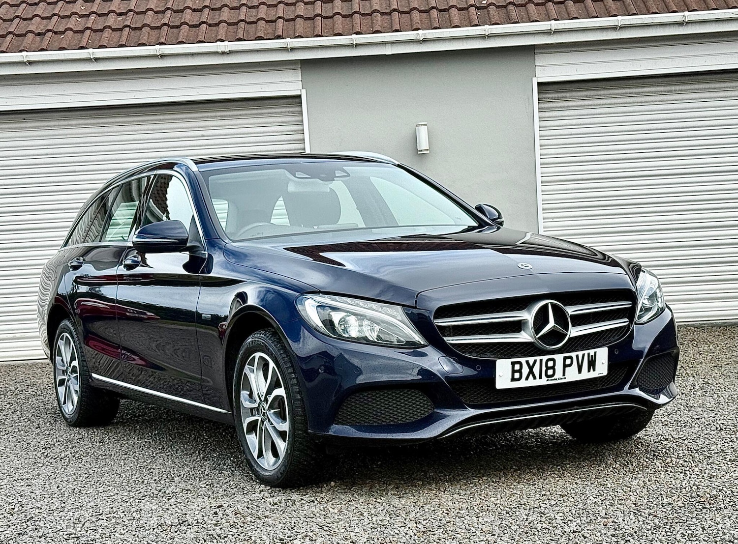 Used Mercedes-Benz C Class 2018 for sale - 76607964: Photo 7