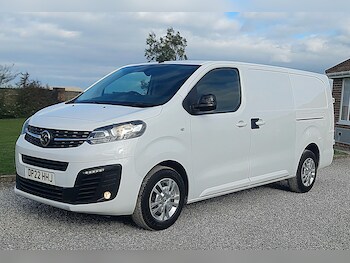 Vauxhall Vivaro feature image