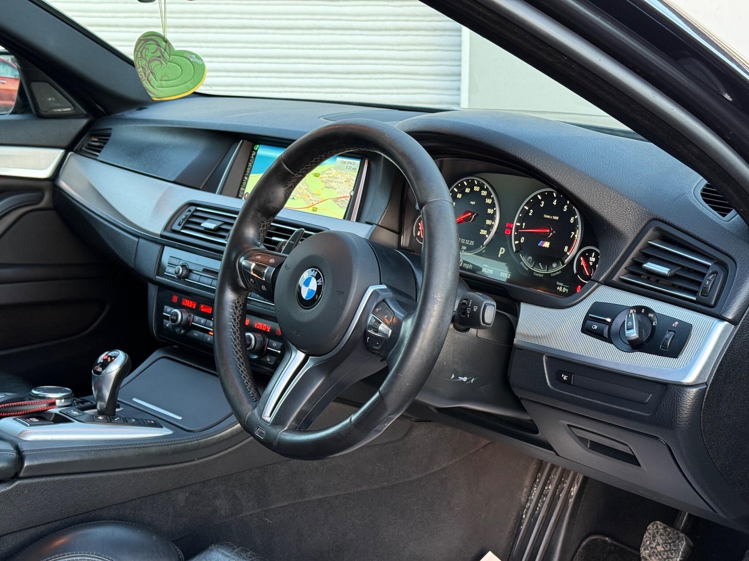 Used BMW M5 2015 for sale - 76913908: Photo 31