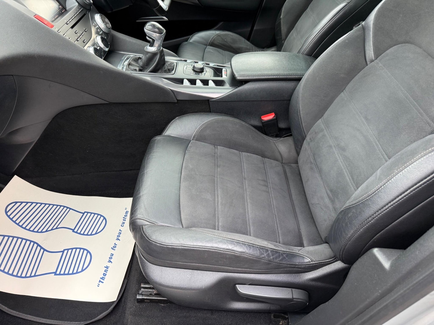 Used Citroen DS5 2012 for sale - 77598035: Photo 20