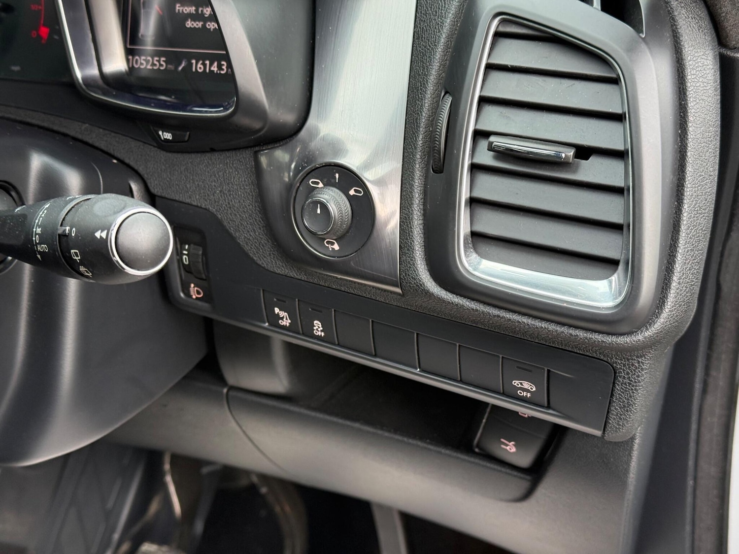 Used Citroen DS5 2012 for sale - 77598035: Photo 48