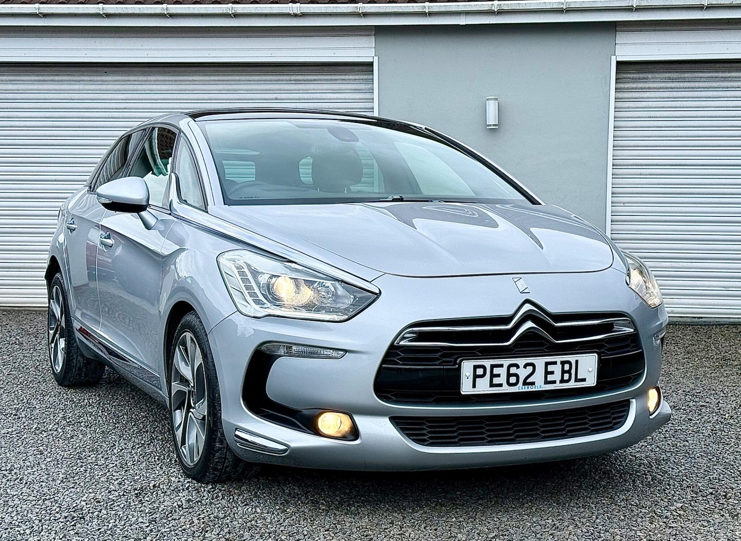 Used Citroen DS5 2012 for sale - 77598035: Photo 6