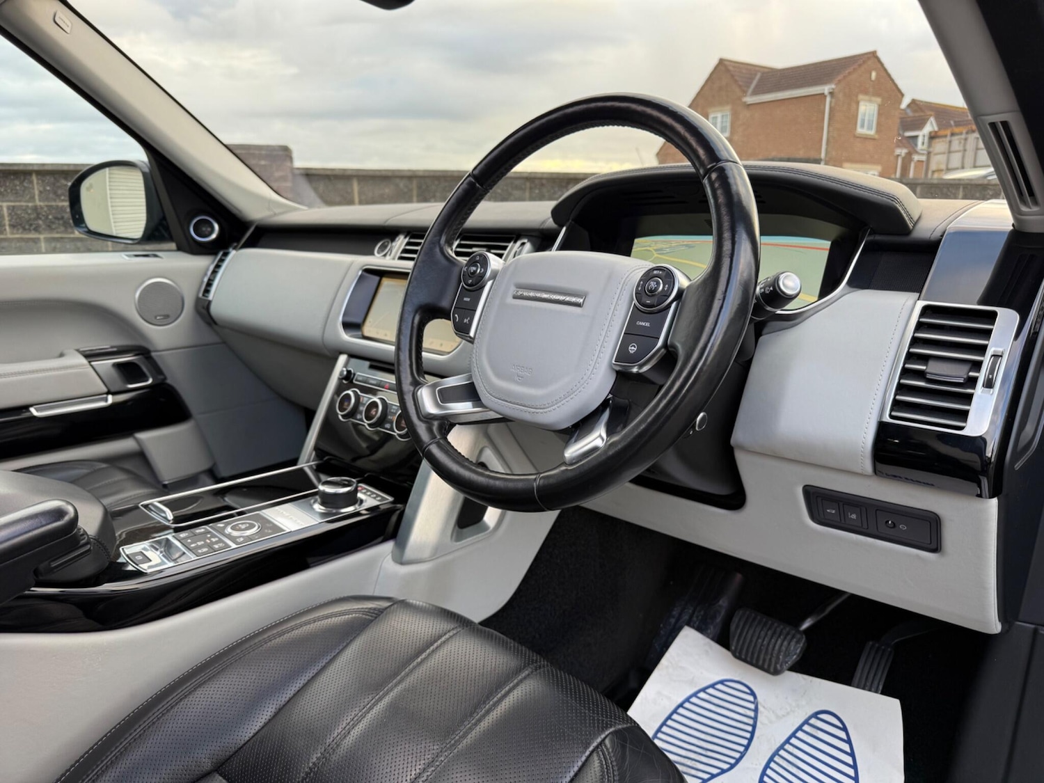 Used Land Rover Range Rover 2017 for sale - 76607214: Photo 30