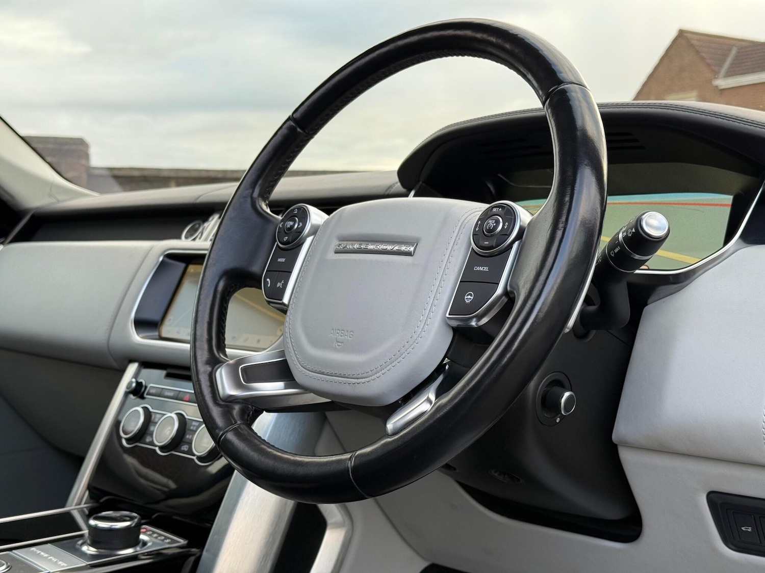 Used Land Rover Range Rover 2017 for sale - 76607214: Photo 32