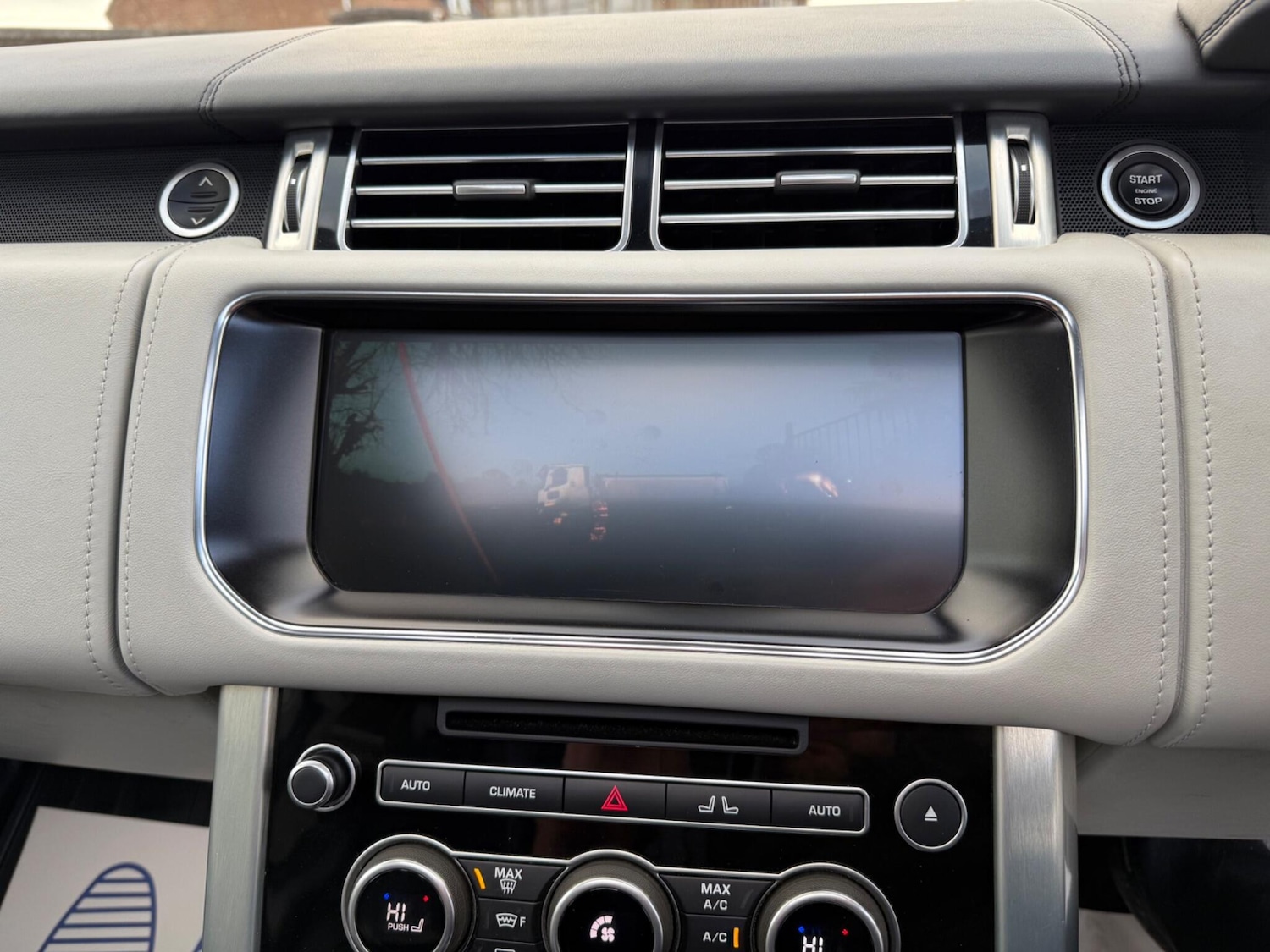 Used Land Rover Range Rover 2017 for sale - 76607214: Photo 54