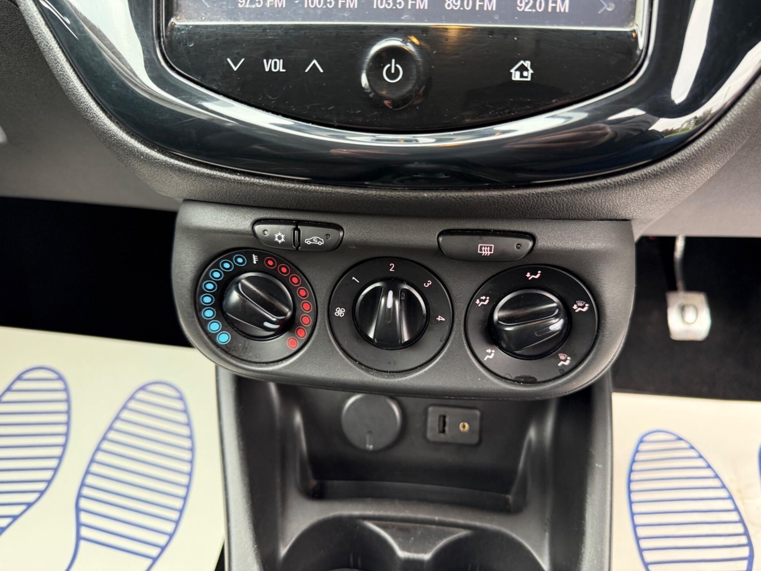 Used Vauxhall Corsa 2014 for sale - 76607401: Photo 32