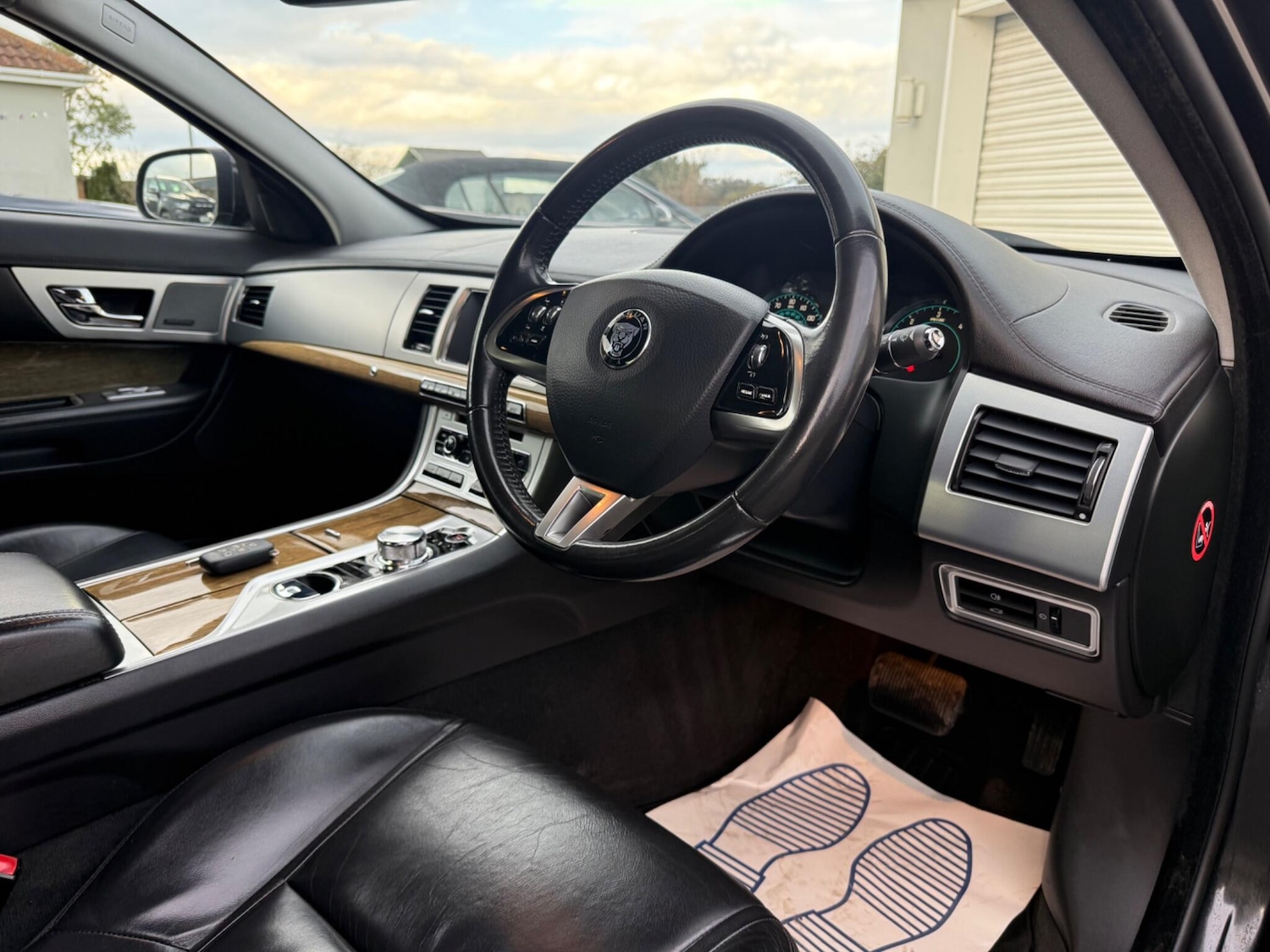 Used Jaguar XF 2014 for sale - 77626282: Photo 22