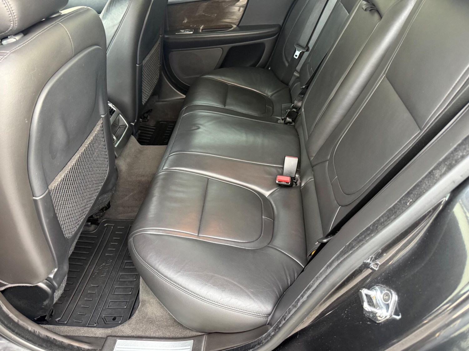 Used Jaguar XF 2014 for sale - 77626282: Photo 26