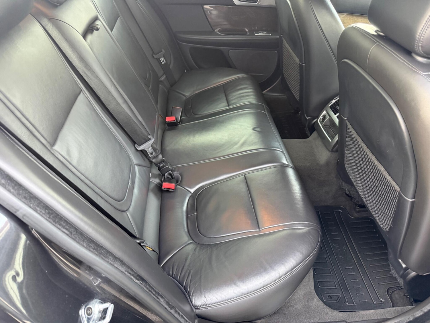 Used Jaguar XF 2014 for sale - 77626282: Photo 28