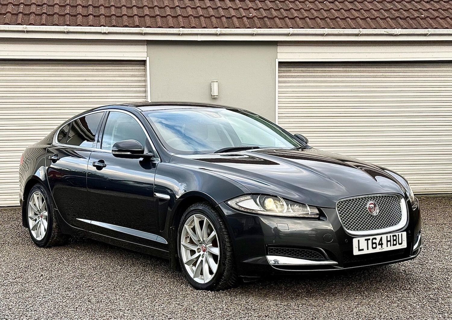 Used Jaguar XF 2014 for sale - 77626282: Photo 4