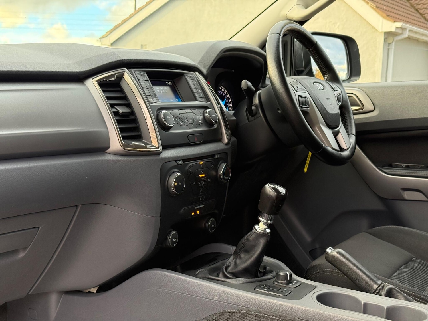 Used Ford Ranger 2016 for sale - 76994703: Photo 2