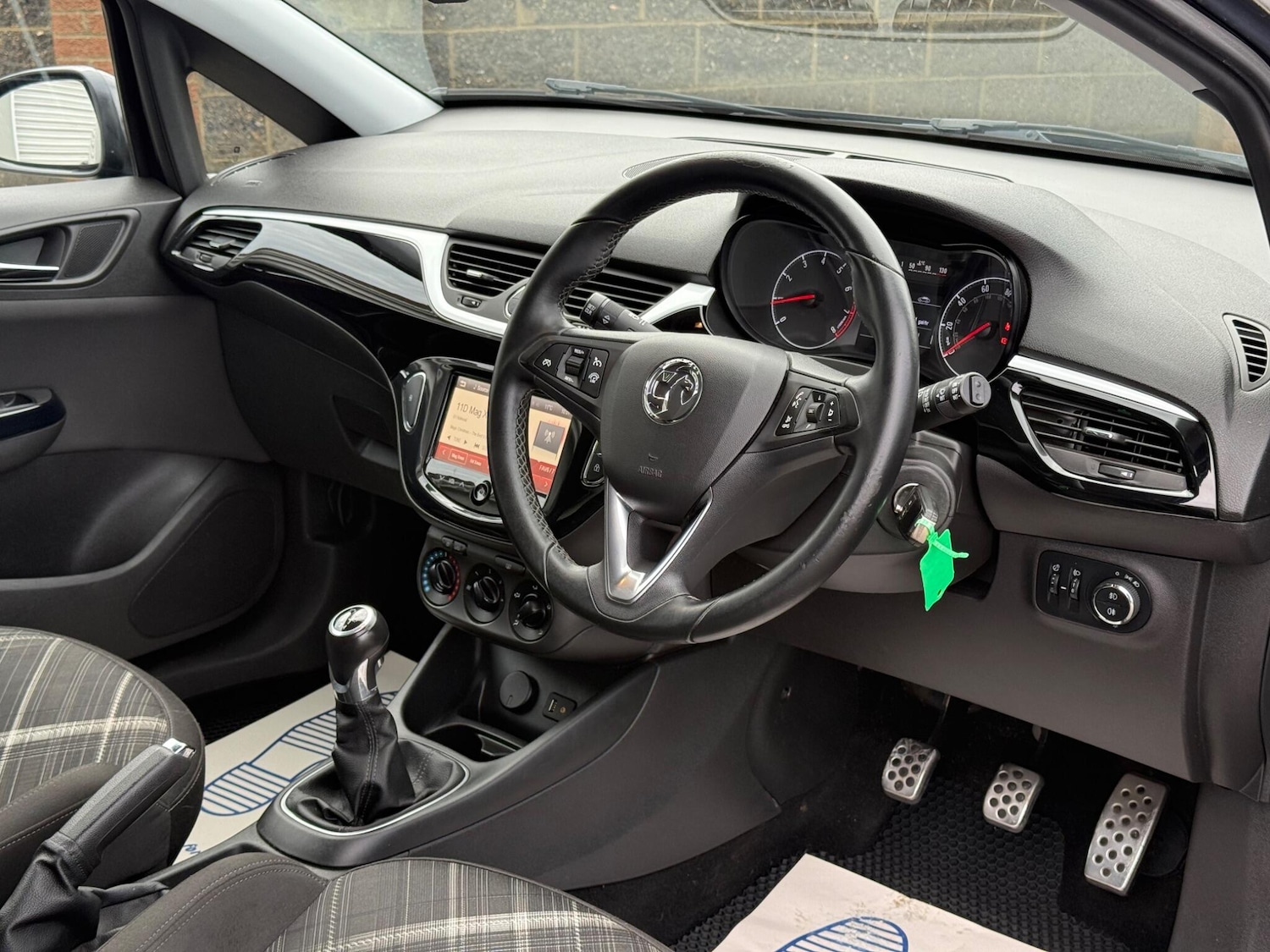 Used Vauxhall Corsa 2015 for sale - 76607425: Photo 23