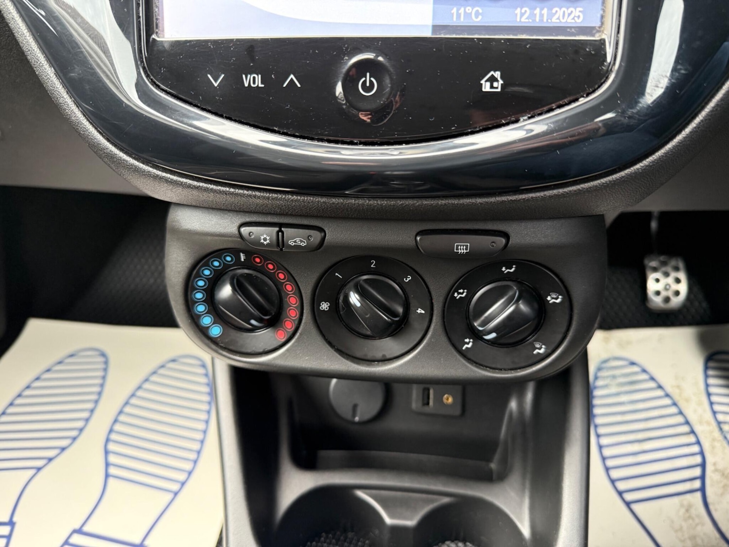 Used Vauxhall Corsa 2015 for sale - 76607425: Photo 33