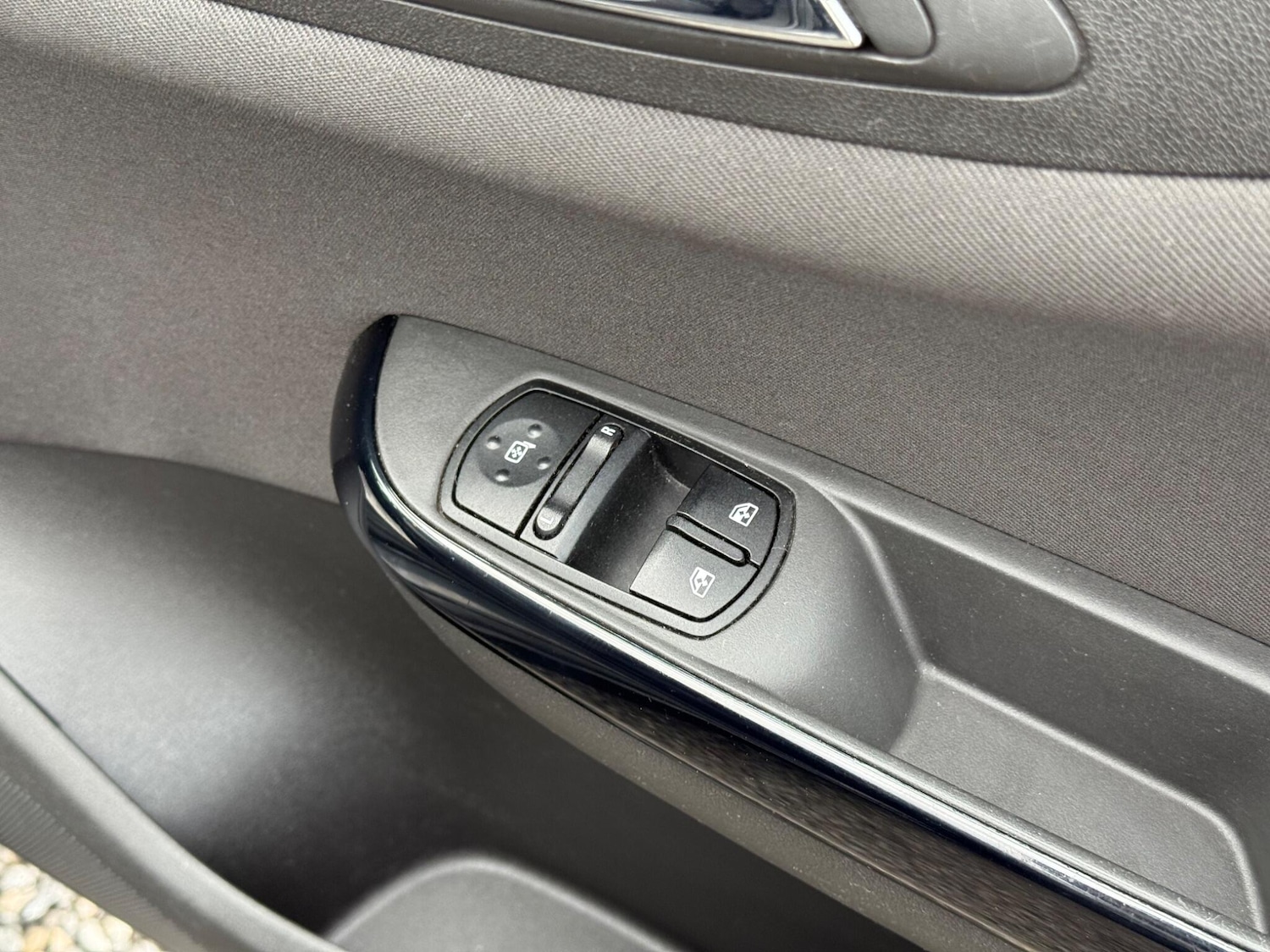 Used Vauxhall Corsa 2015 for sale - 76607425: Photo 39