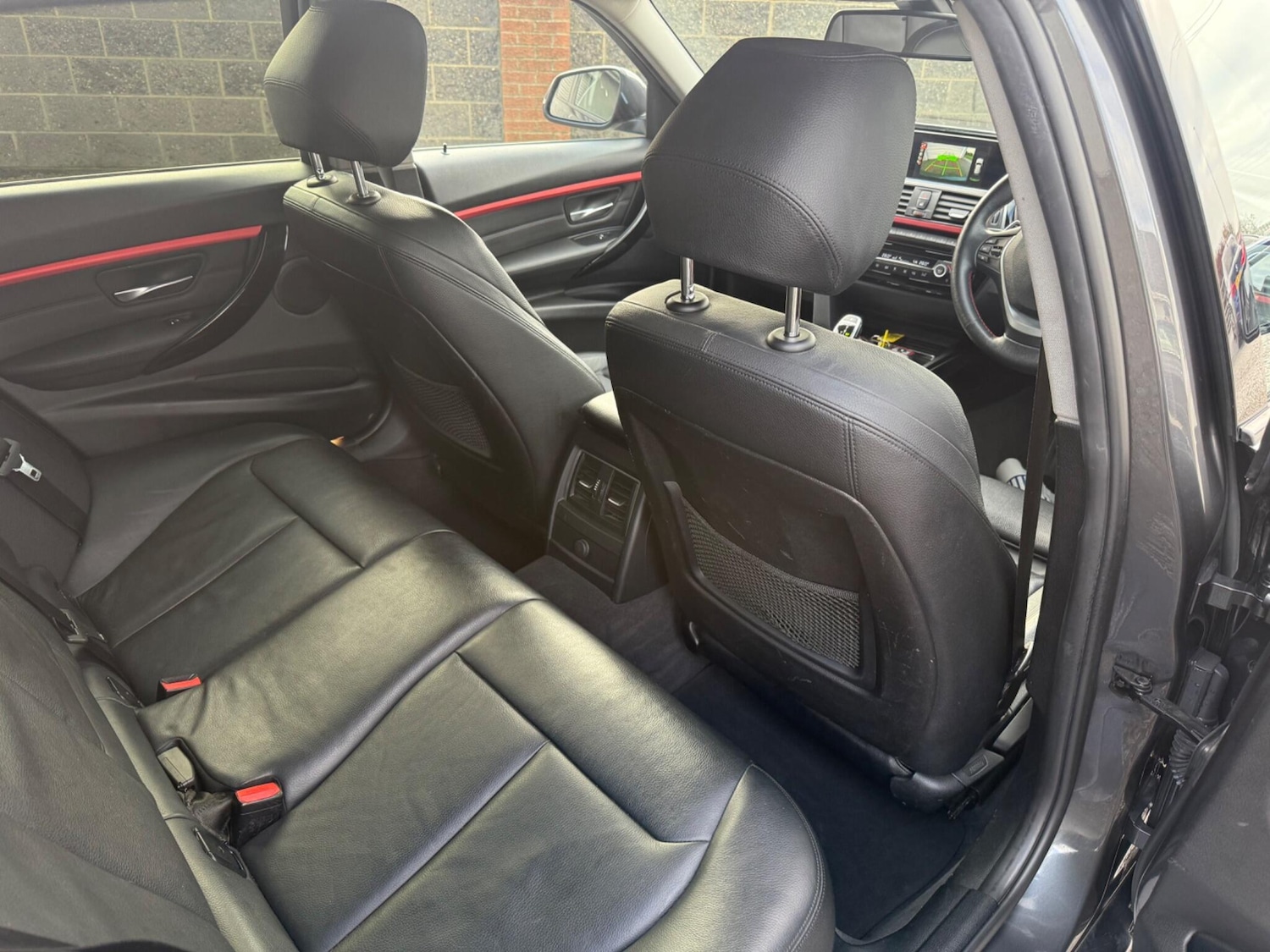 Used BMW 3 Series 2016 for sale - 76607944: Photo 30