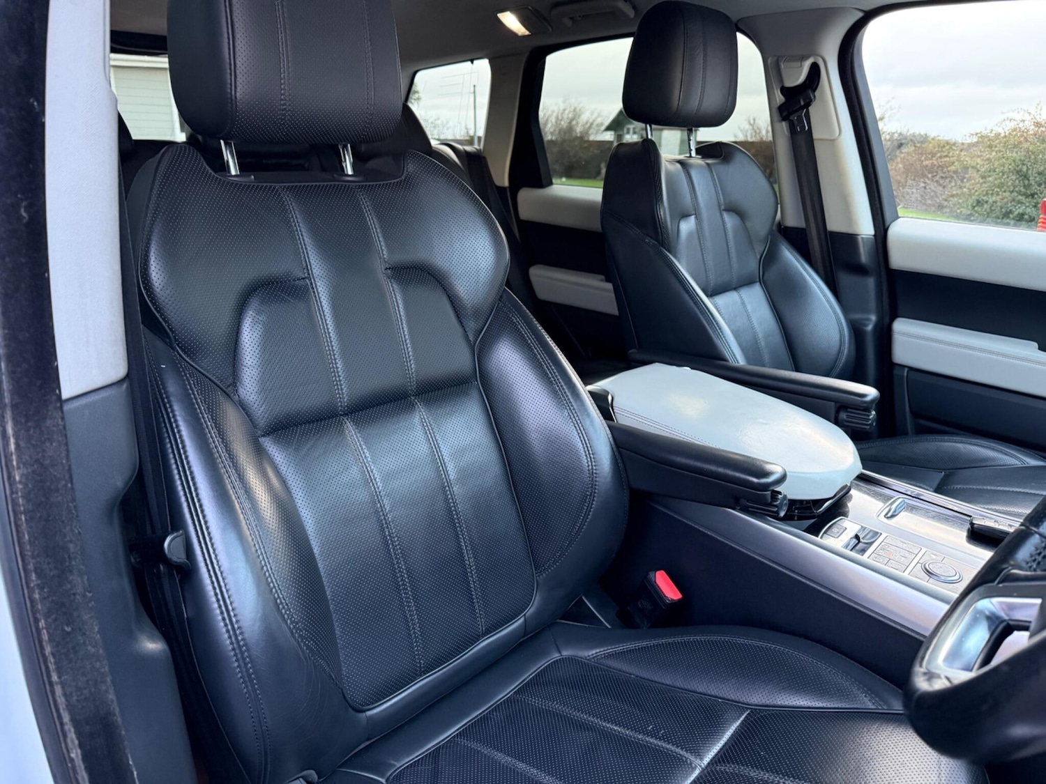 Used Land Rover Range Rover Sport 2013 for sale - 76990791: Photo 30