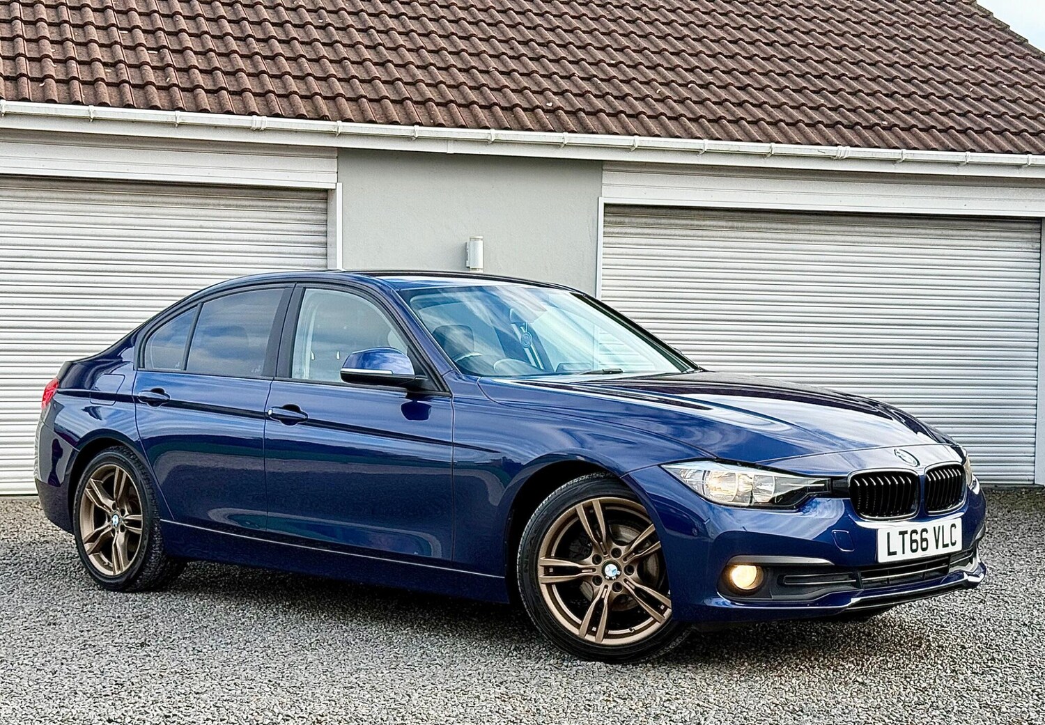 Used BMW 3 Series 2016 for sale - 76608457: Photo 1