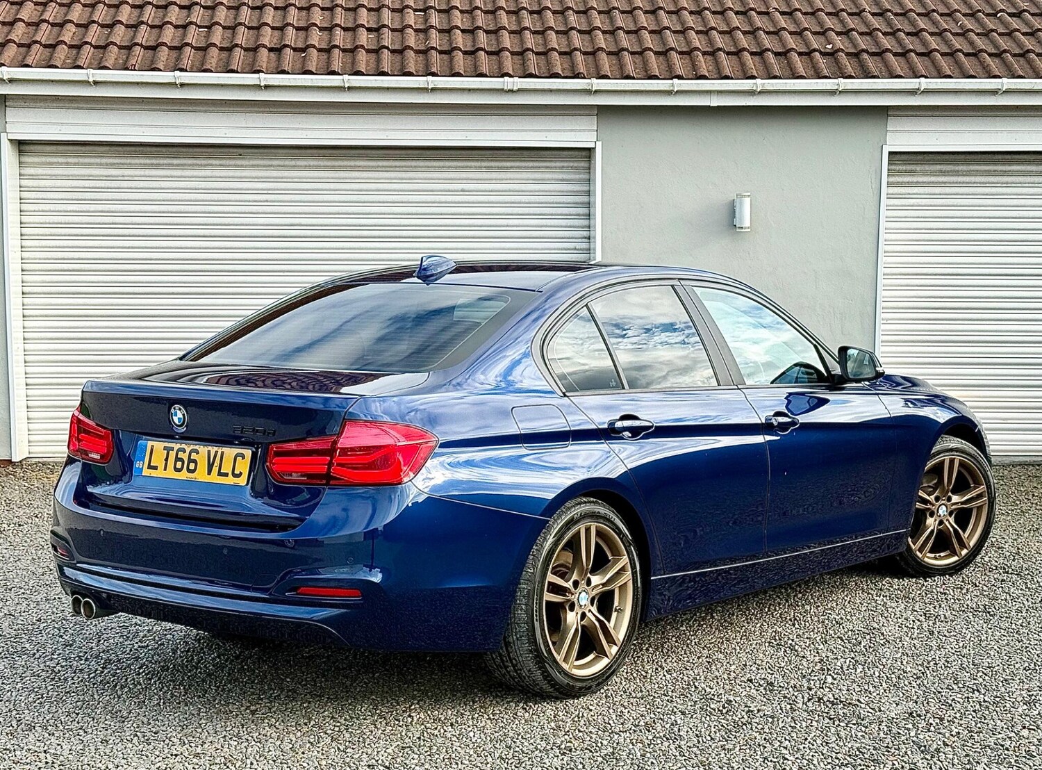 Used BMW 3 Series 2016 for sale - 76608457: Photo 3