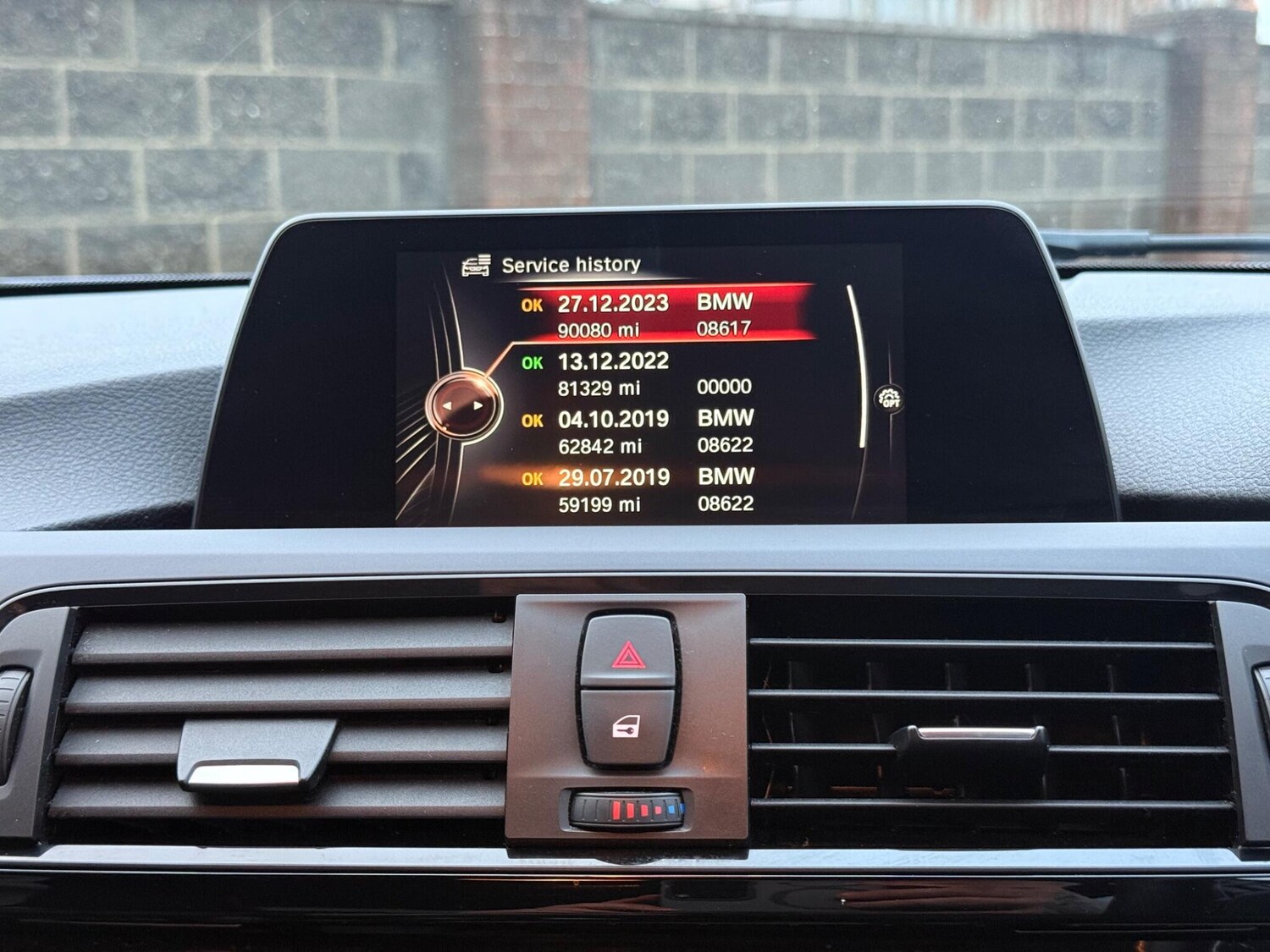 Used BMW 3 Series 2016 for sale - 76608457: Photo 37