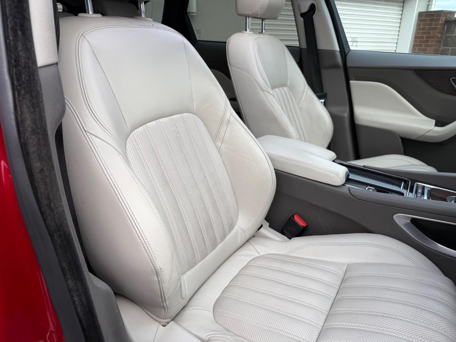 Used Jaguar F-Pace 2016 for sale - 77255440: Photo 27