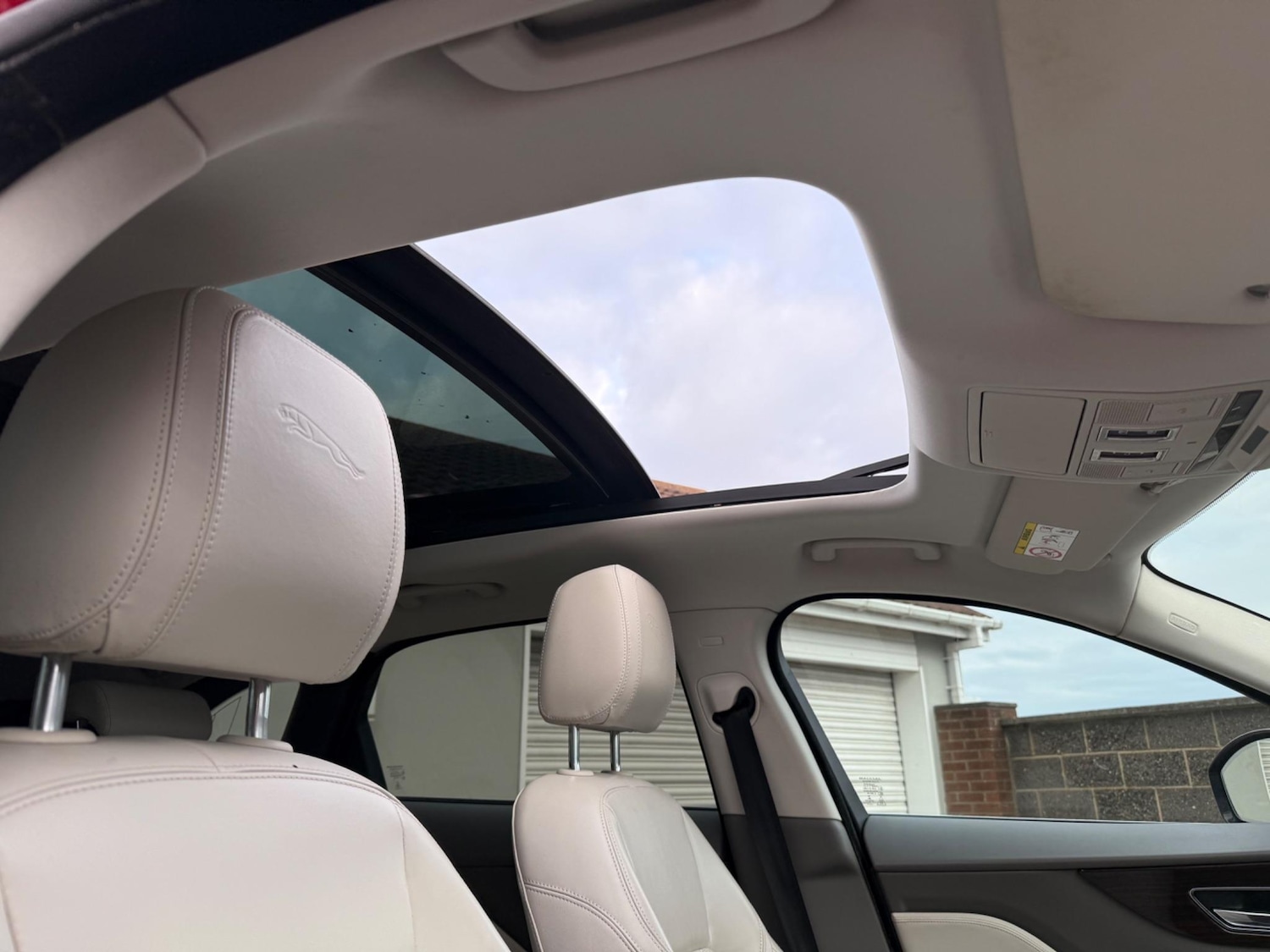 Used Jaguar F-Pace 2016 for sale - 77255440: Photo 38