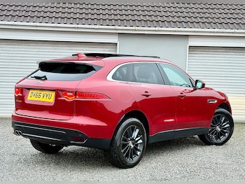 Used Jaguar F-Pace 2016 for sale - 77255440: Photo