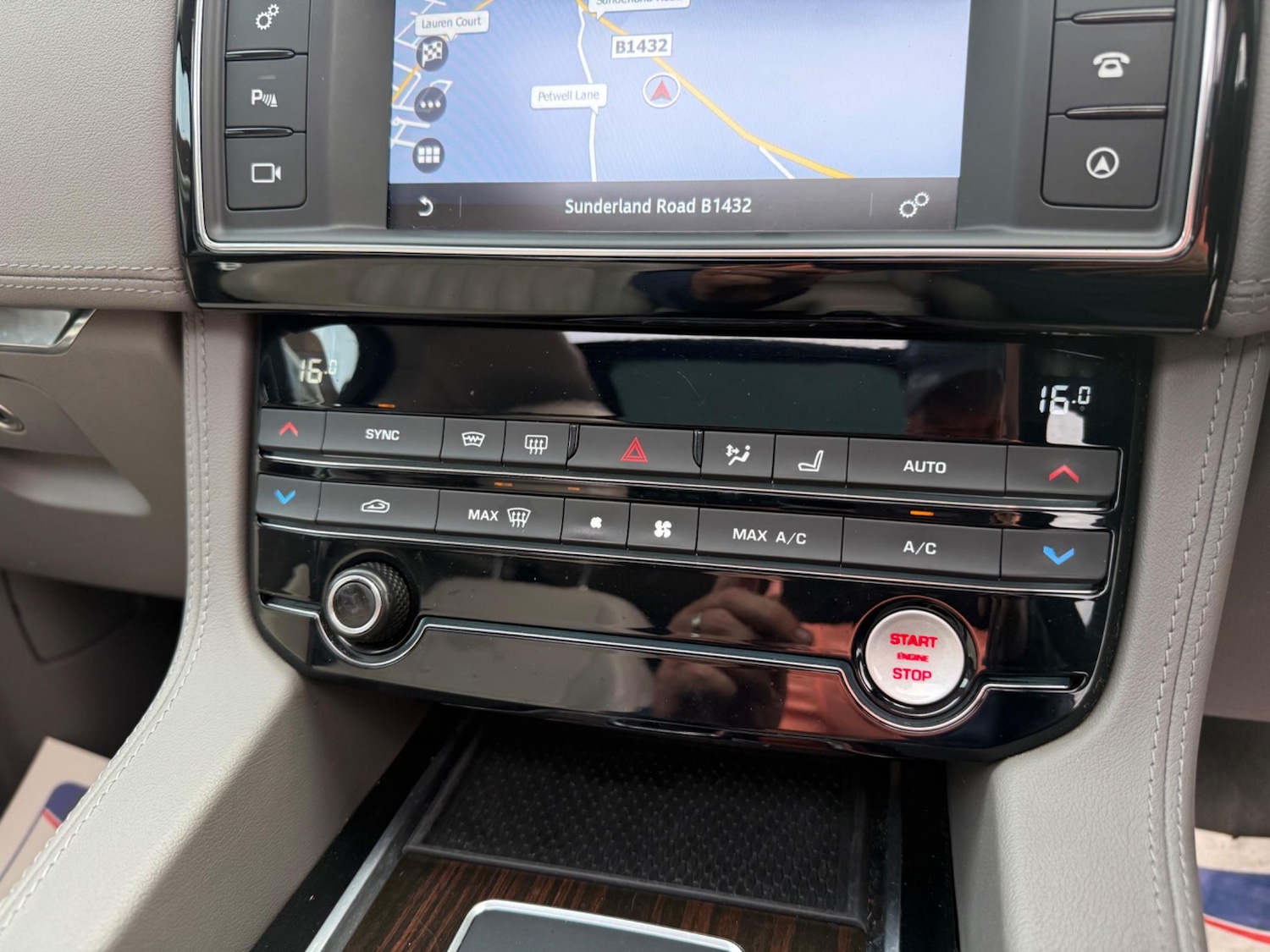 Used Jaguar F-Pace 2016 for sale - 77255440: Photo 45