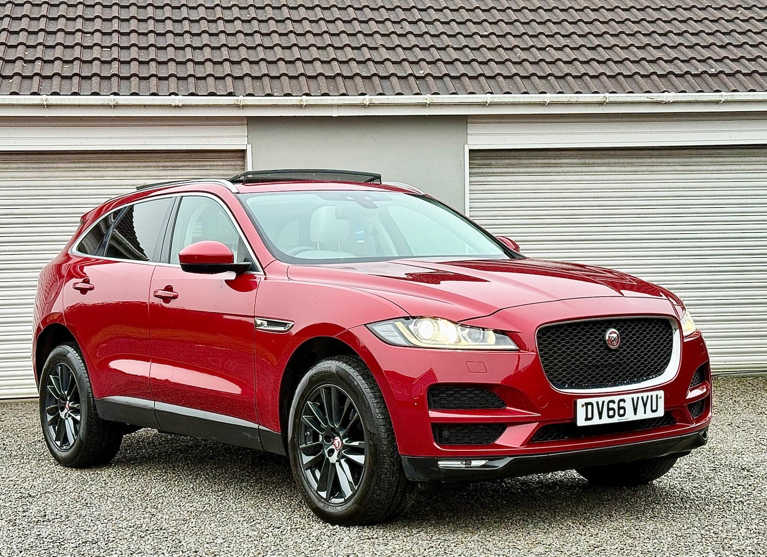 Used Jaguar F-Pace 2016 for sale - 77255440: Photo 6