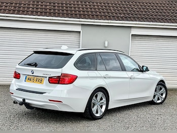 Used BMW 3 Series 2015 for sale - 77538260: Photo