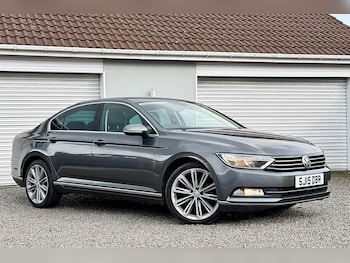 Used Volkswagen Passat 2015 for sale - 77626191: Photo