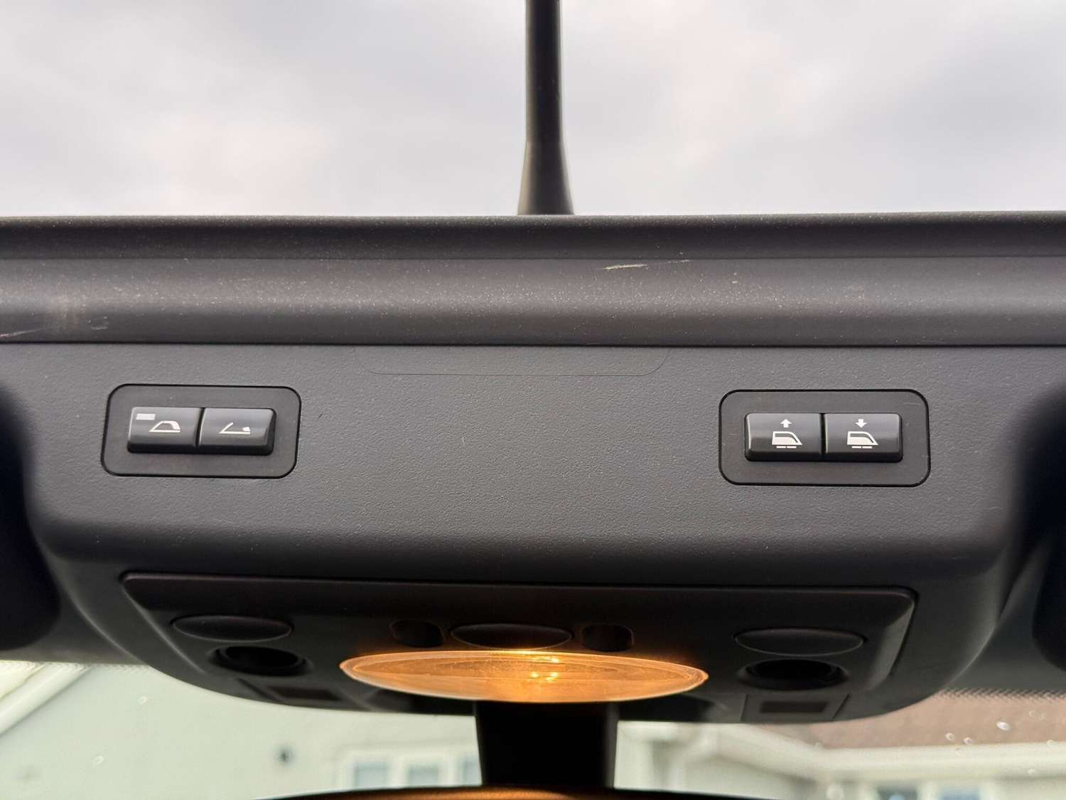 Used MINI Convertible 2004 for sale - 76607702: Photo 35