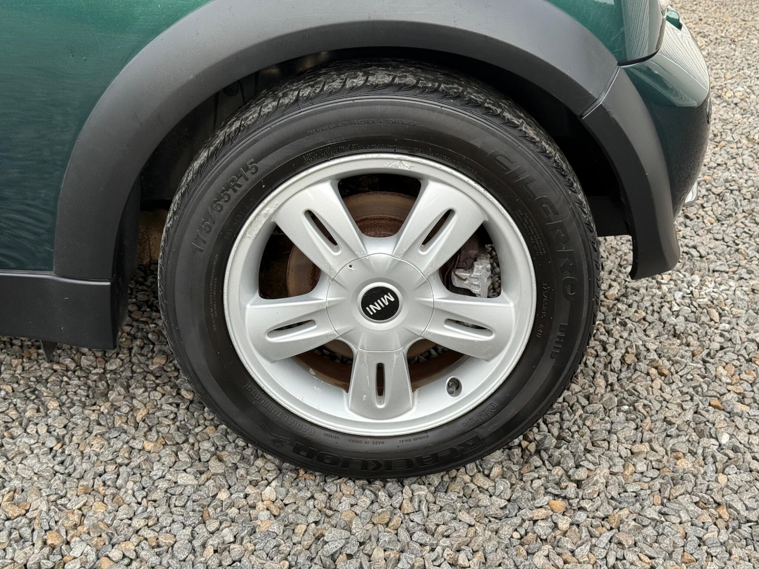 Used MINI Convertible 2004 for sale - 76607702: Photo 37