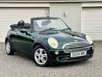 Used MINI Convertible 2004 for sale - 76607702: Photo