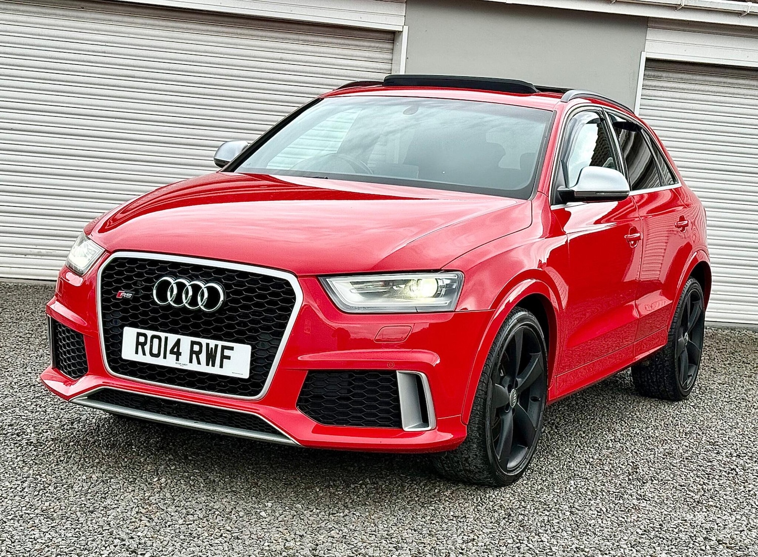 Used Audi RS Q3 2014 for sale - 76608147: Photo 11