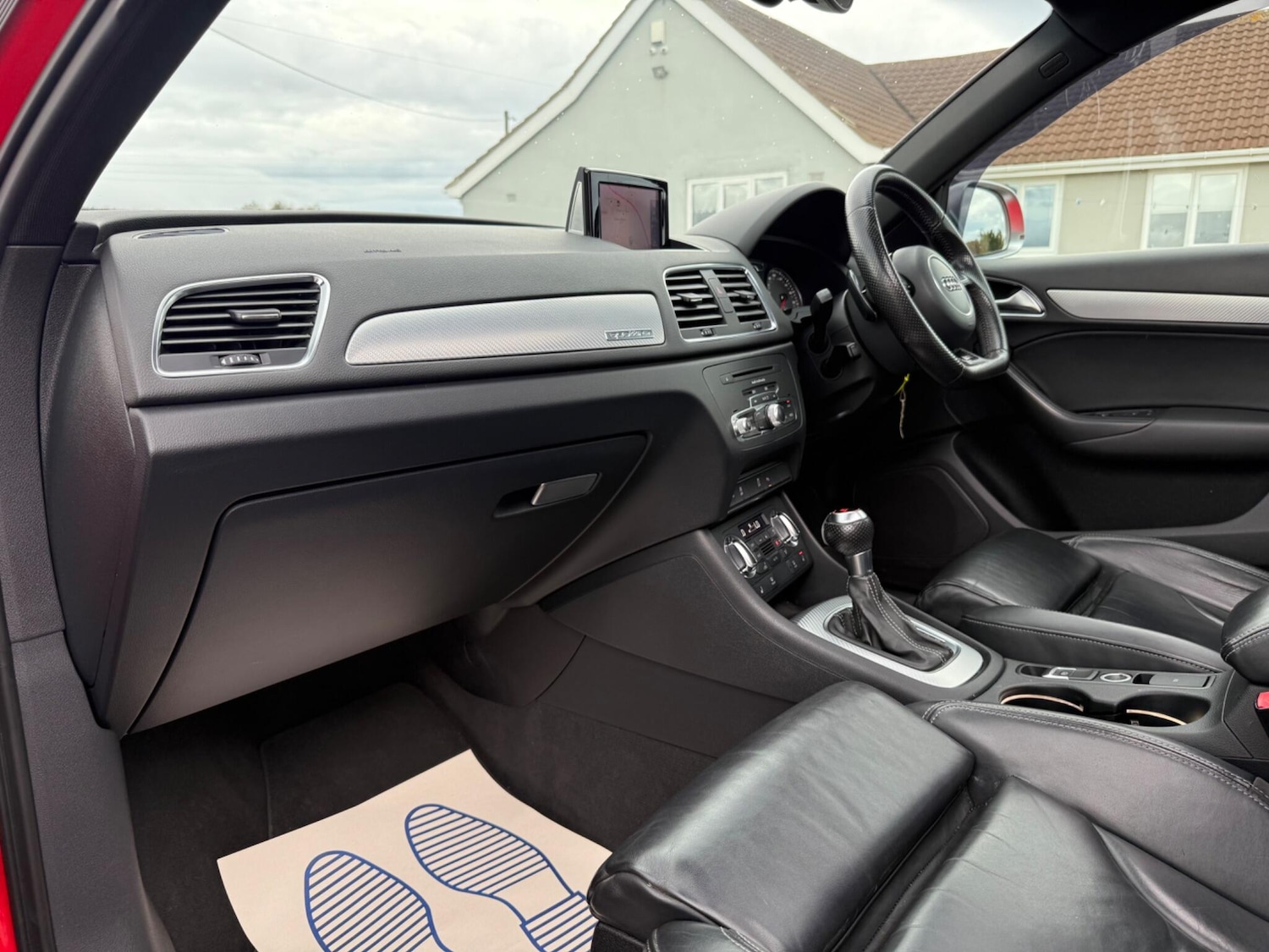 Used Audi RS Q3 2014 for sale - 76608147: Photo 23