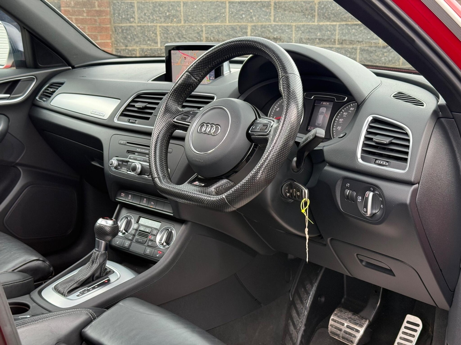 Used Audi RS Q3 2014 for sale - 76608147: Photo 27