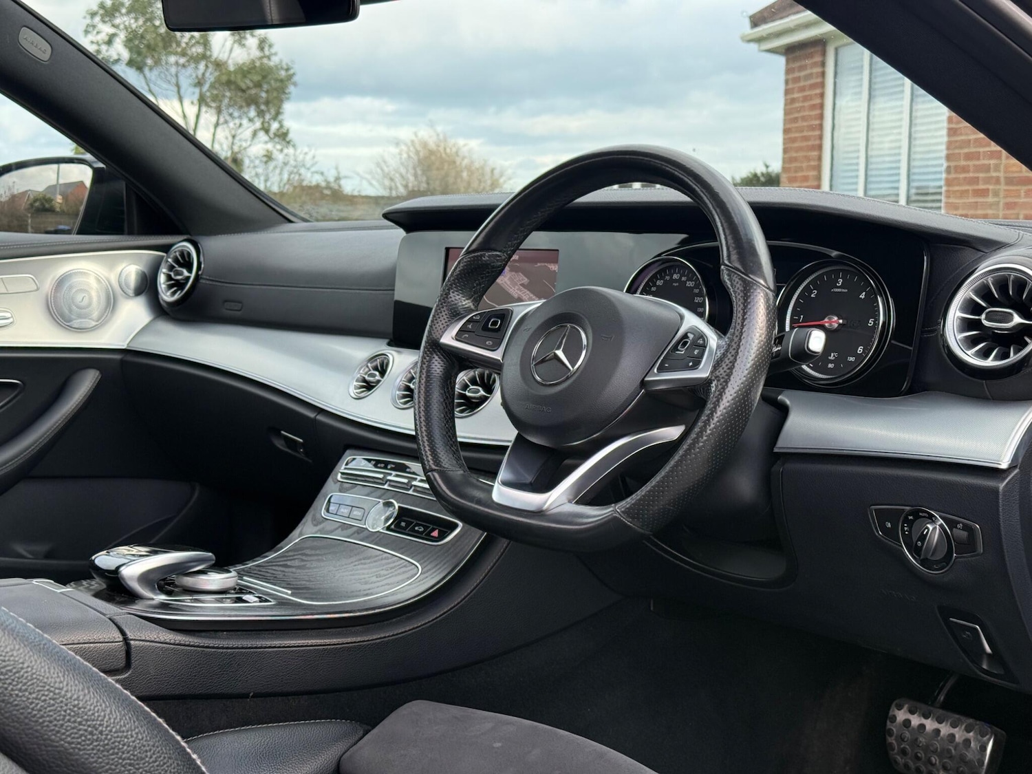 Used Mercedes-Benz E Class 2018 for sale - 77625313: Photo 29