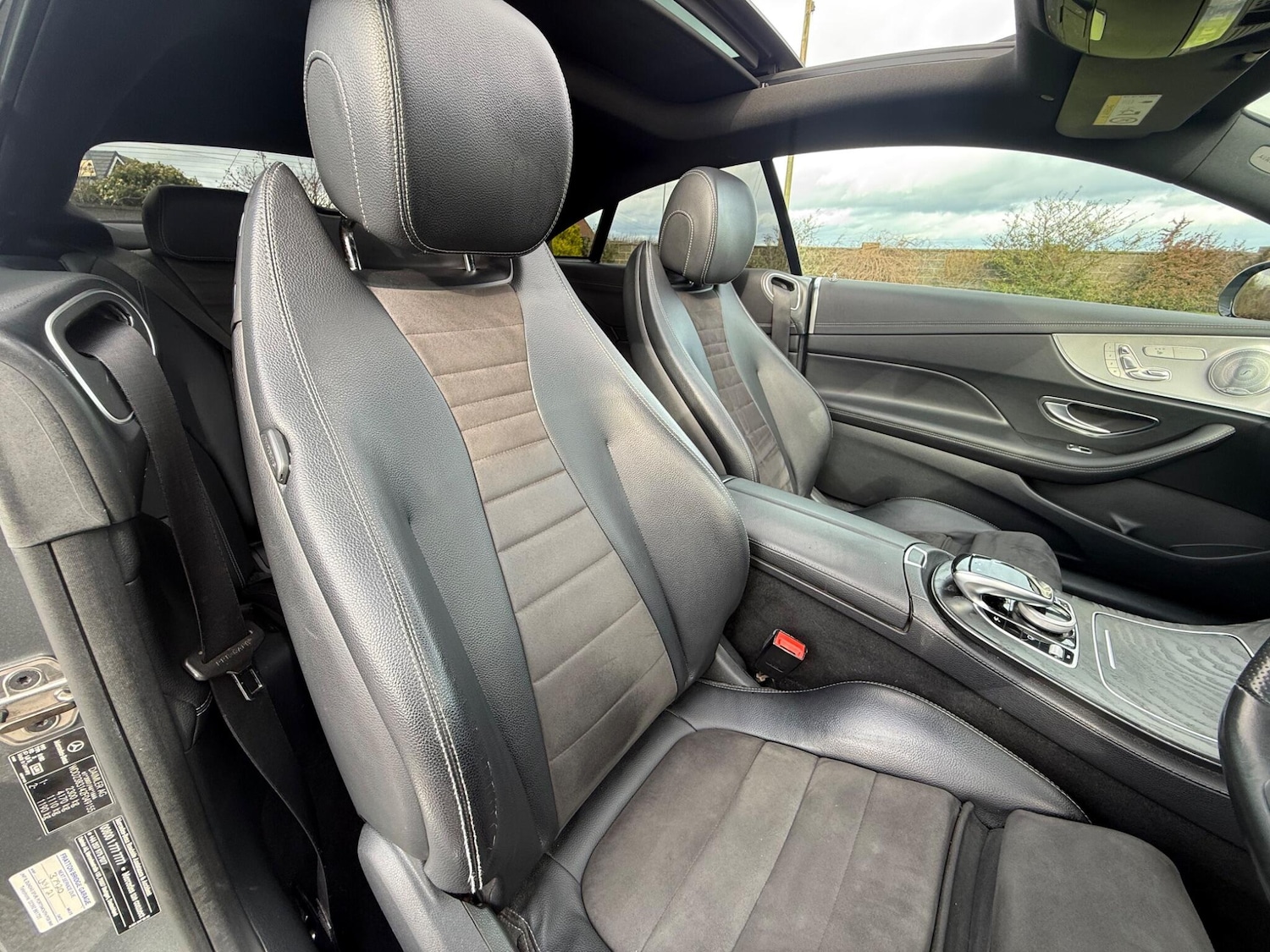 Used Mercedes-Benz E Class 2018 for sale - 77625313: Photo 31