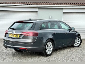Used Vauxhall Insignia 2015 for sale - 76607137: Photo