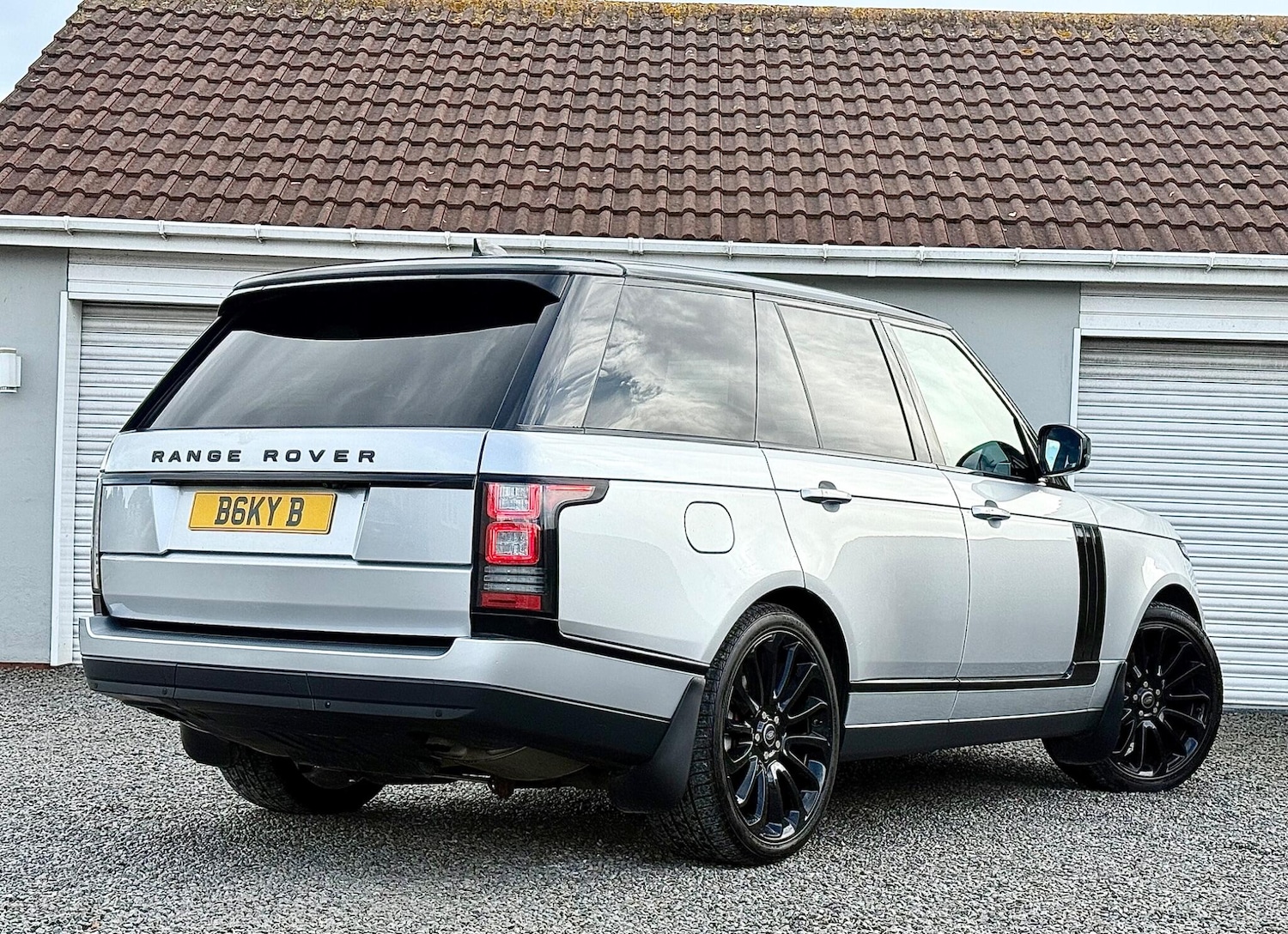 Used Land Rover Range Rover for sale - 76993849: Photo 3