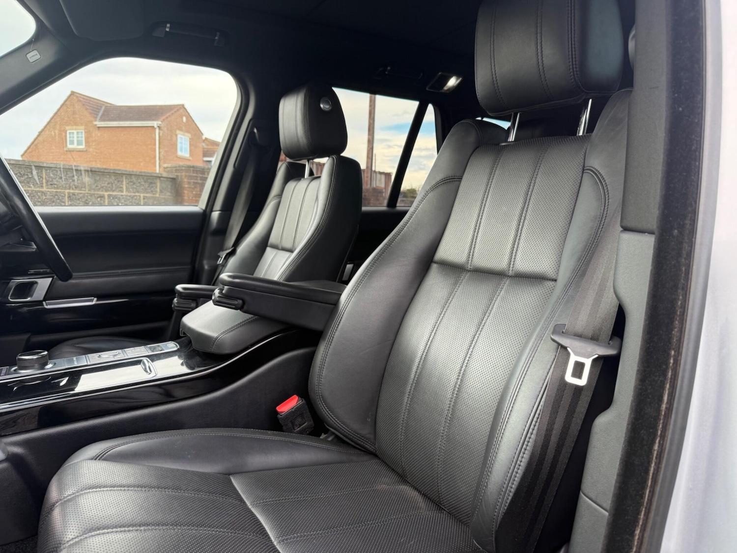 Used Land Rover Range Rover for sale - 76993849: Photo 30